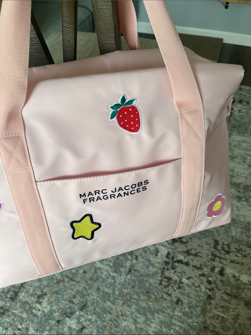 Marc Jacobs Fragrances Pink Strawberry Patch Duffle Bag-NWT - Picture 7 of 11